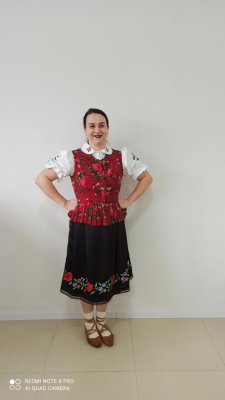 Vyšívaná zástera - Dana