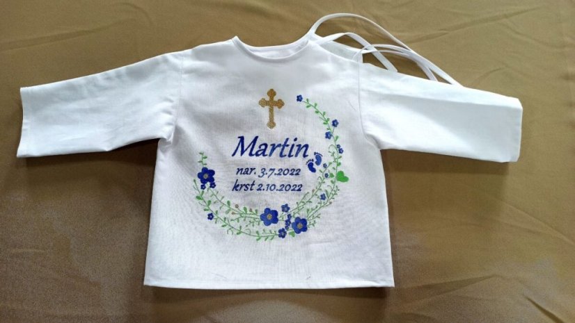 Vyšívaná krstná košieľka Martin