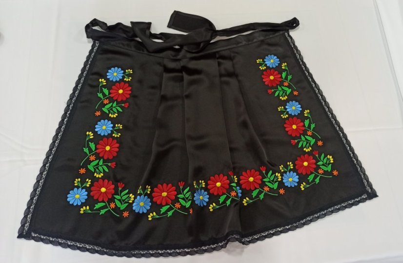 Vyšívaná zástera - Monika