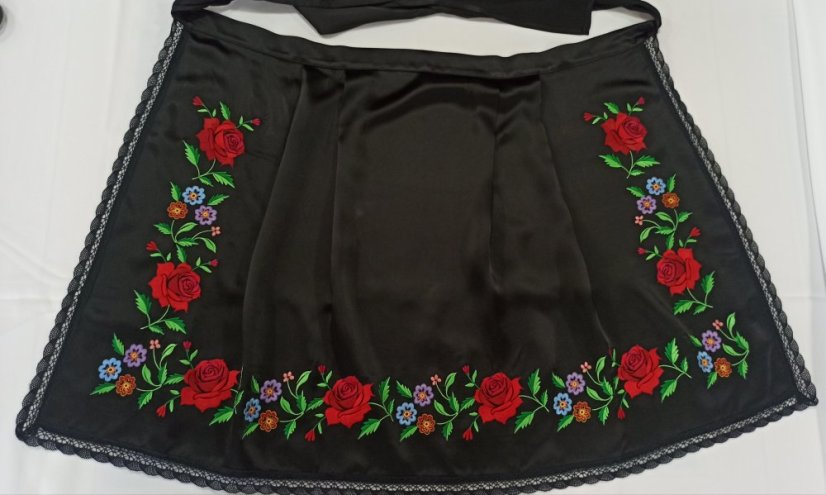 Vyšívaná zástera - Dana