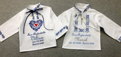 Vyšívaná krstná košieľka Marek