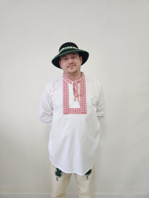 Vyšívaná košeľa - Dušan - Veľkosť: S, Farba: Červená